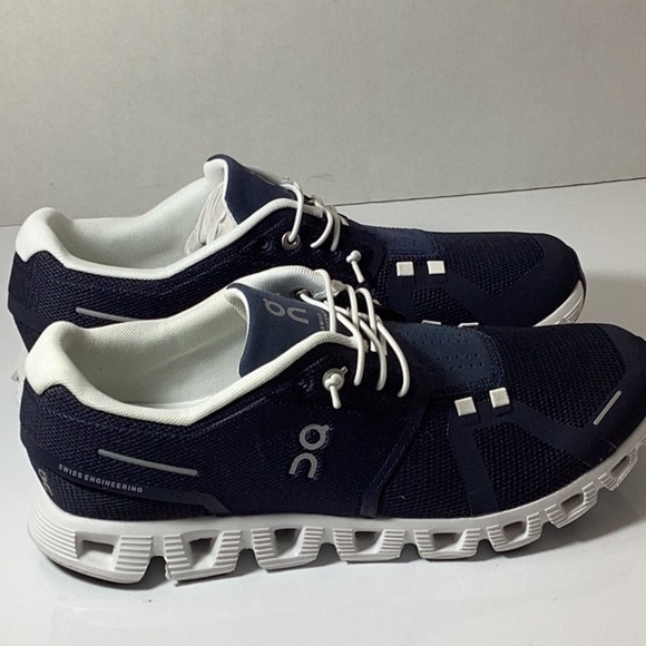 On Running  
Men's Cloud 5 Midnight/White - Picture 6 of 14